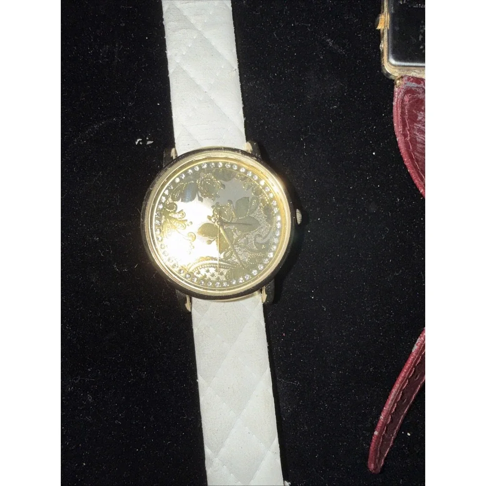 Lot of 8 Vintage Ladies Quartz Watches Wrangler Aeropostale, Marcelle Welch 5440